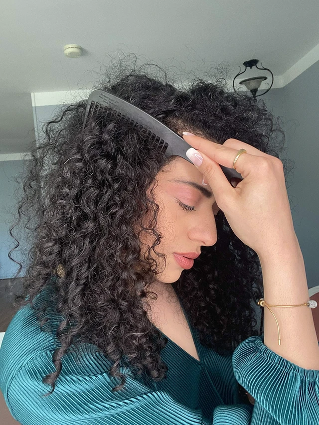 Alt view image 5 of 7 - Model 8 Carbon Fiber, Made in USA, Anti-static, Detangling & Shower comb, adds Lift & Volume, 8.5 inches (21.5 cm) long