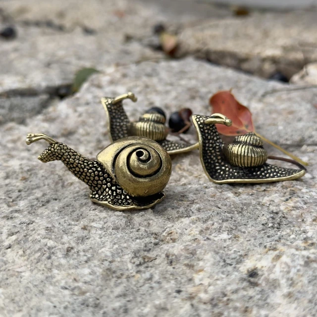 Alt view image 6 of 7 - 3Pcs Brass Snail Statue Set,Vintage Mini Copper Figurines for Desk Garden | Charming mini brass snail sculptures,3-piece set adds vintage warmth and rustic character to any desk,shelf,garden or pond
