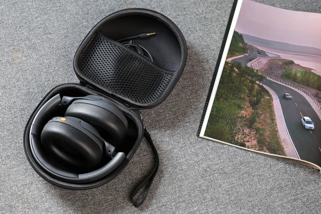 Alt view image 3 of 7 - Universal Headphone Case for Soundcore/TOZO/KVIDIO/iClever, Black | Compatible with Beats Solo 4/3/Studio Pro/Studio 3/BERIBES/SONY MDR7506/JBL junior 320/ATH M30X Bluetooth Headphones