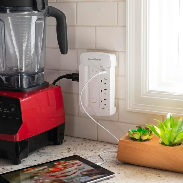 Alt view image 5 of 7 - CSP600WSURC5 Professional Surge Protector