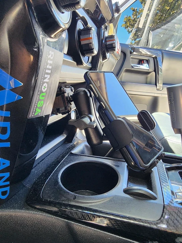 Alt view image 2 of 7 - The Stubby Smash Phone Mount Kit w/Magnetic Phone Holder for 5th Gen 4Runners