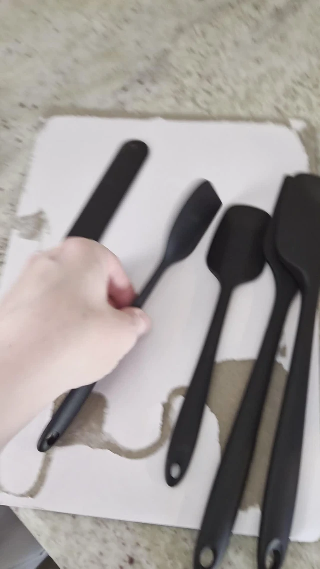 Alt view image 4 of 4 - 5 Pieces Silicone Spatula Set