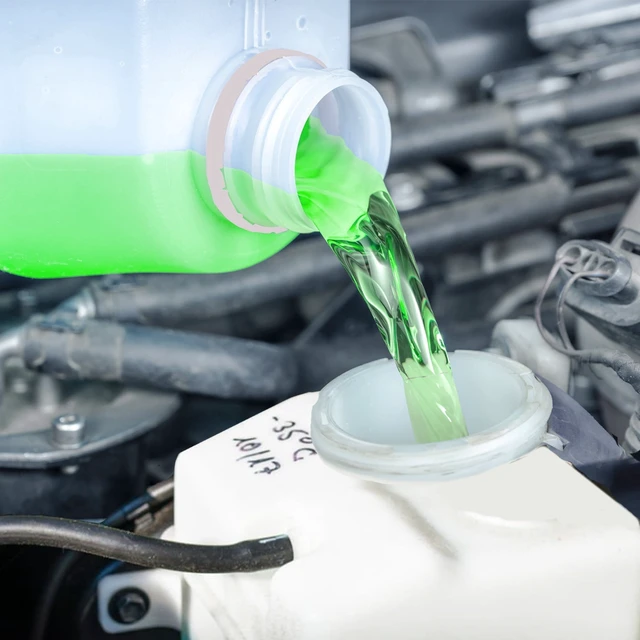 Alt view image 5 of 6 - Super Tech Bug Remover with Rain Repeller Green Windshield Washer Fluid, 1 Gallon
