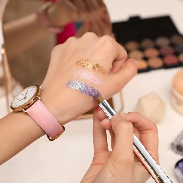 Alt view image 6 of 6 - Quacc Double-ended Retractable Lip Makeup Brush