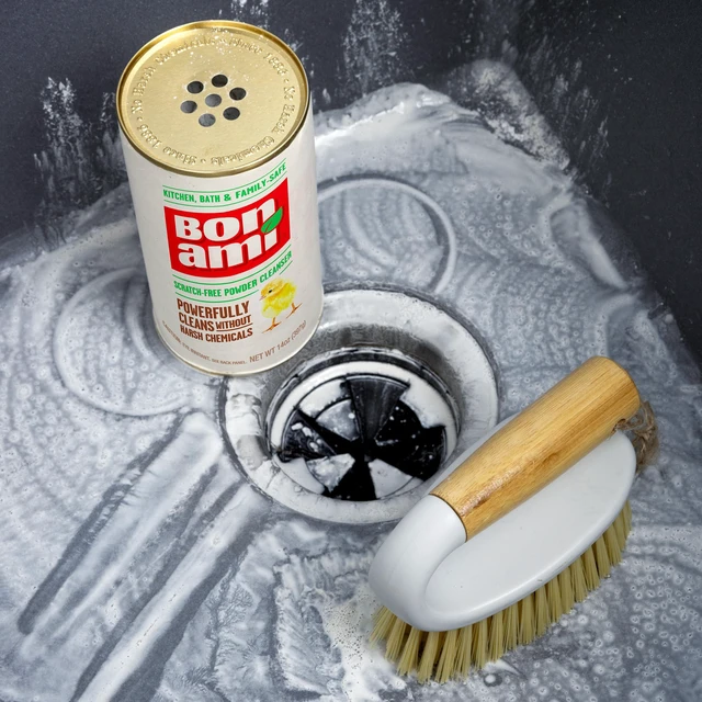 Alt view image 4 of 5 - BON AMI Powder Cleanser for Kitchens & Bathrooms - All Types of Surfaces, Cleans Grime & Dirt, Polishes Surfaces, Absorbs Odors (Single 1 Pack)