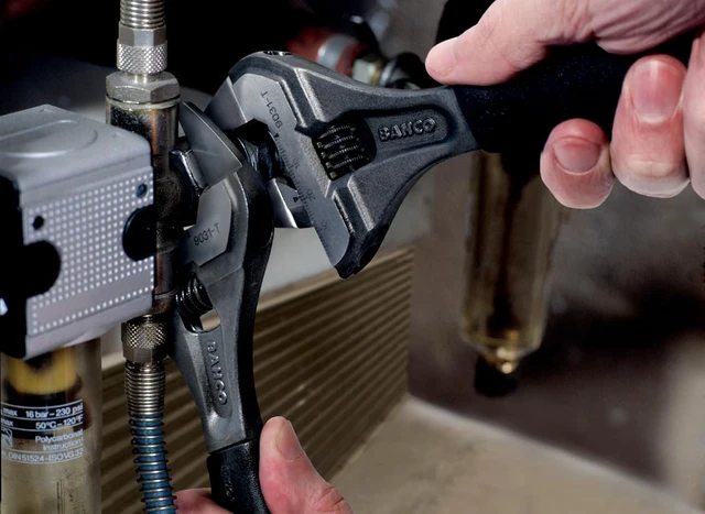 Alt view image 3 of 3 - BAH9029RTUS Ergo Big-Mouth Adjustable Wrench Thin Jaw Wide Mouth with Rubber Handle - 6 Inch - Black Phosphate Finish