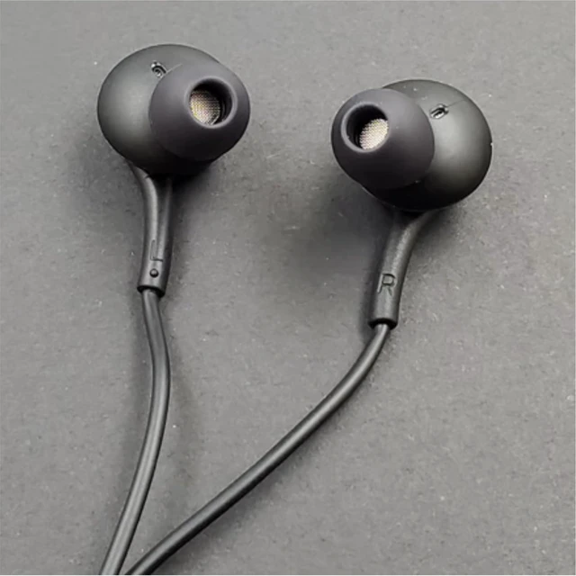 Alt view image 5 of 7 - 2025 New in-Ear Earbuds Stereo Headphones for Samsung Galaxy Z Fold6 S25 S24 S23 S22 S21 S20 Note 10 10+ - Designed with Microphone and Volume Remote Type-C Connector-Black