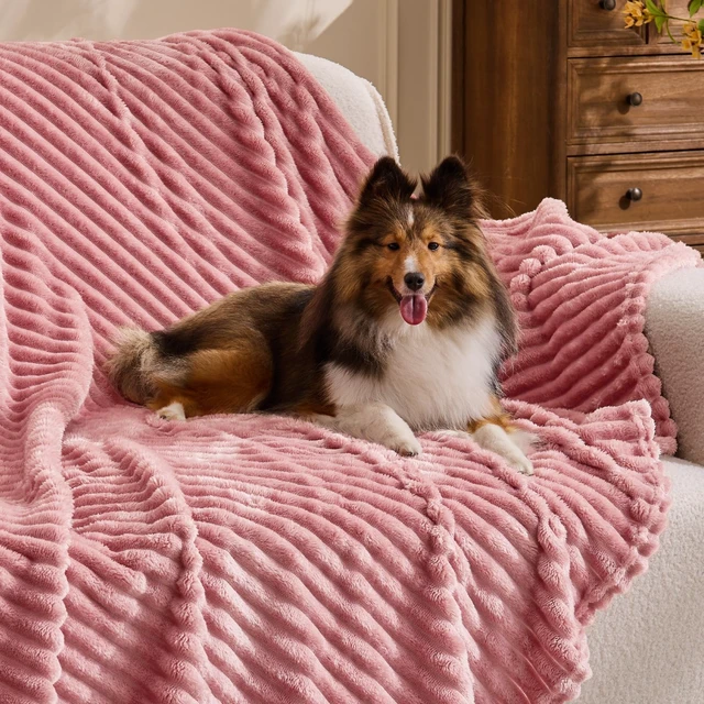 Alt view image 3 of 6 - BEDELITE 3D Ribbed Jacquard Fleece Throw Blanket Pink 50x60 Inch