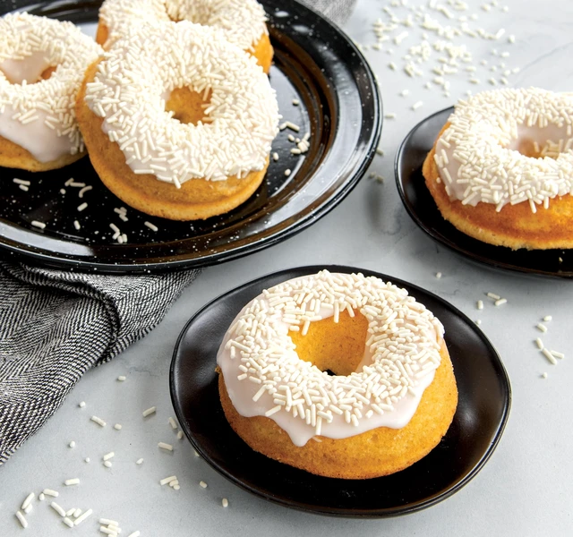 Alt view image 3 of 6 - Nordic Ware 6 Cavity Nonstick Steel Donut Pan