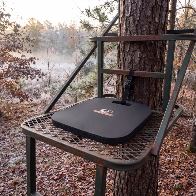 Alt view image 2 of 6 - Mossy Oak 0.8-Inch Thick Soft Foam Stadium Seat Cushion, Black, Unisex