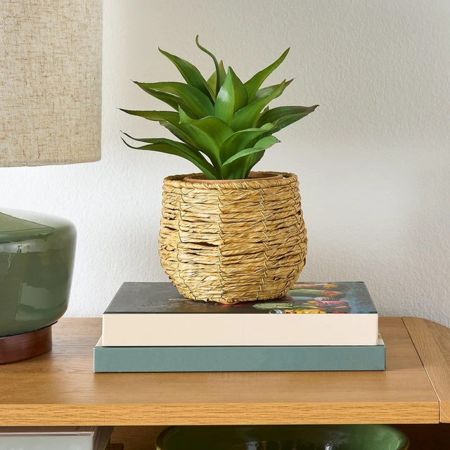 Main image of Better Homes & Gardens 5 in Woven Faux Seagrass Indoor Planter