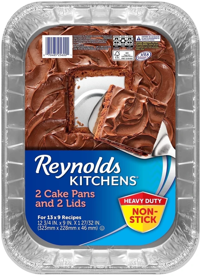 Main image of Reynolds Kitchens Non-Stick Disposable Aluminum Baking Pans with Lids, 13 x 9 in, 2 Count, Blue