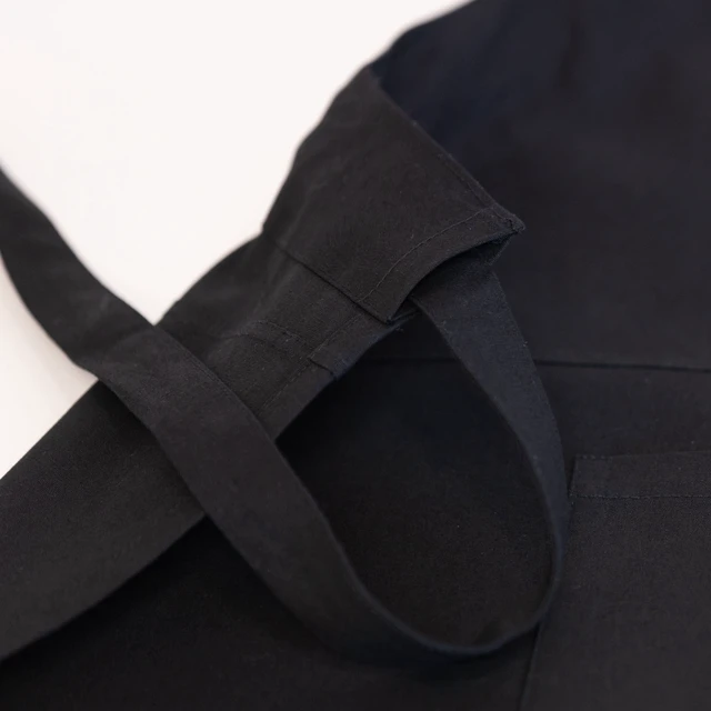 Alt view image 3 of 7 - Mainstays Chef Kitchen Apron 28"x32" Cotton with Pocket for Cooking, Baking, Gardening, Black