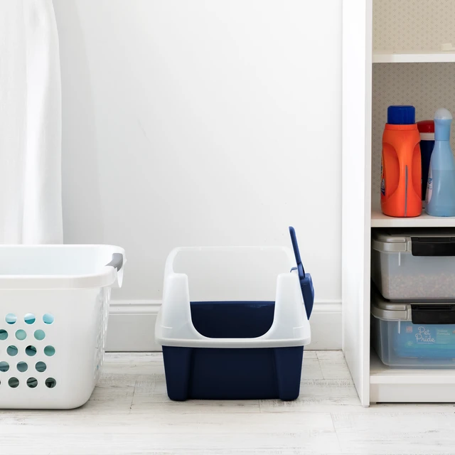Alt view image 5 of 7 - Inspired Essentials, High Sided Open Top Cat Litter Box with Scoop, Navy