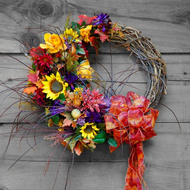 Alt view image 4 of 5 - ProFlora Grapevine Brown Wreath 12"