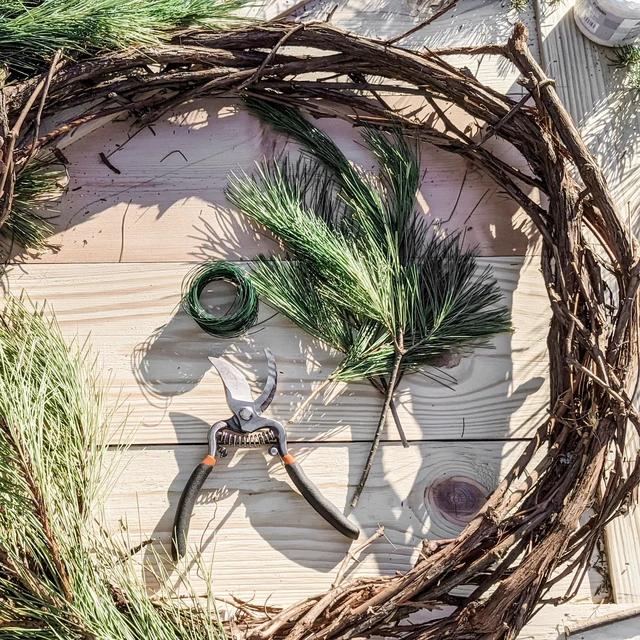 Alt view image 2 of 5 - ProFlora Grapevine Brown Wreath 12"