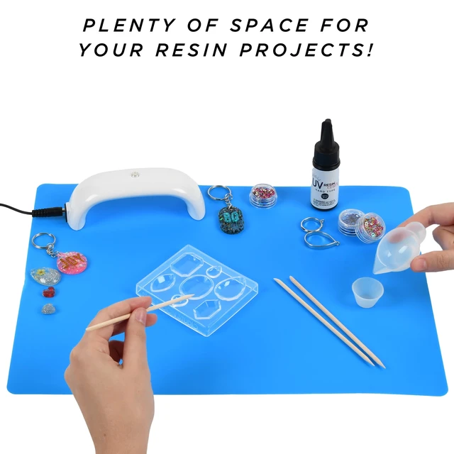 Alt view image 2 of 6 - Blue Moon Beads XL Silicone Mat Set of 2 for Resin Jewelry, Arts and Crafts