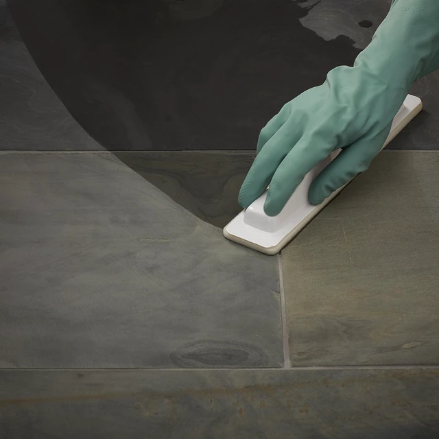 Alt view image 2 of 6 - Miracle Sealants Sealer Applicator and Tray for Tile Stone and Grout Sealers