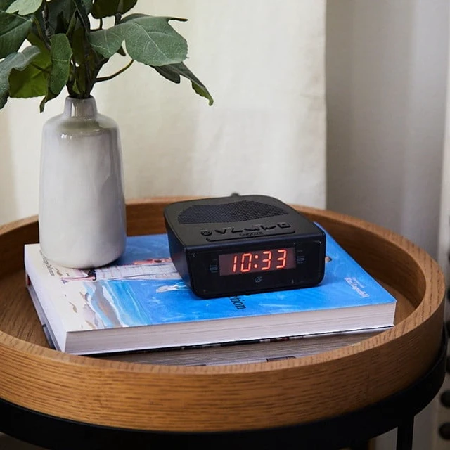 Alt view image 3 of 6 - GPX C224B Dual Alarm Clock Radio, Black