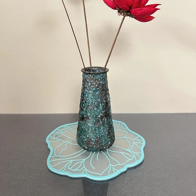 Alt view image 5 of 5 - Silicone Coasters, 7.5-inch PVC Heat-Resistant Non-Slip Placemats, Anti-Scald Table Mats, Decorative Kitchen Pads
