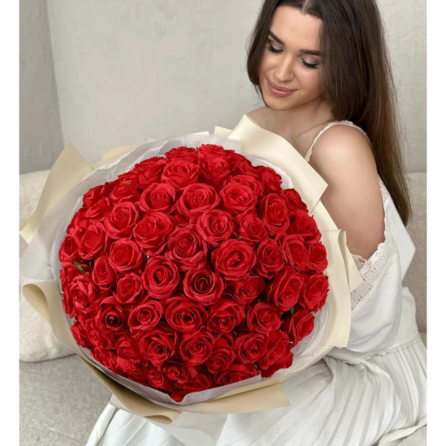 Alt view image 3 of 7 - 12PCS Artificial Silk Flowers Realistic Roses Bouquet Long Stem for Home Wedding Decoration Party (Red, 6 Flowers 6 Buds)