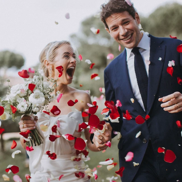 Alt view image 4 of 7 - 1200 PCS Fake Artificial Red Rose Petals | Artificial Roses Petals, For Marry Me, Valentines, Proposal, Wedding, Love Decorations, Romantic Party