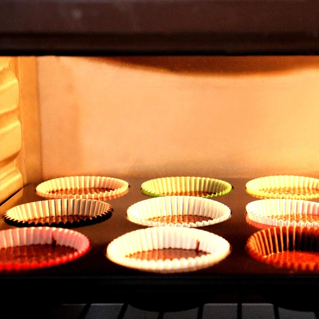 Alt view image 6 of 7 - 200pcs Standard Baking Cups Cupcake Liners Muffin Liners Natural | Unbleached, Non-stick, Food-Grade, Greaseproof, Paper Cupcake Liners, Cupcake Wrapper, Standard Muffin Pan for Christmas
