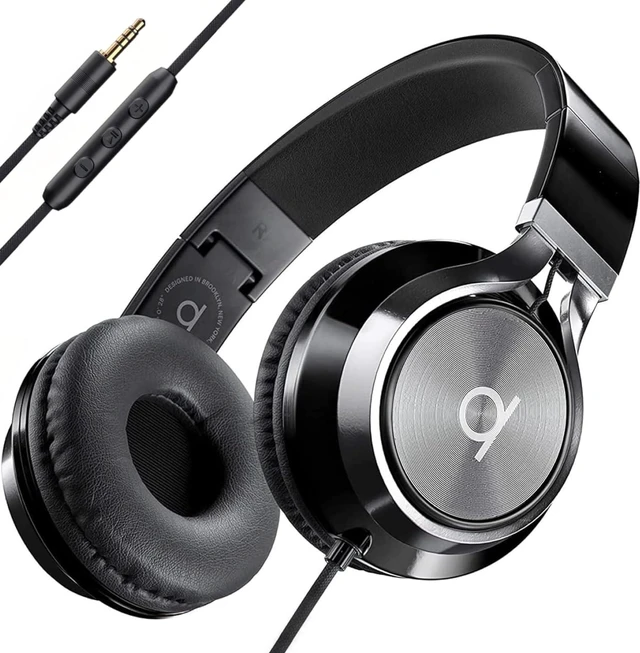 Main image of CL750 Wired Headphones with Mic Noise Isolating On-Ear Headphones for Computer and Laptop Wired, Plug in Corded Headphone with Wire (Foldable, Aux Jack 3.5mm)