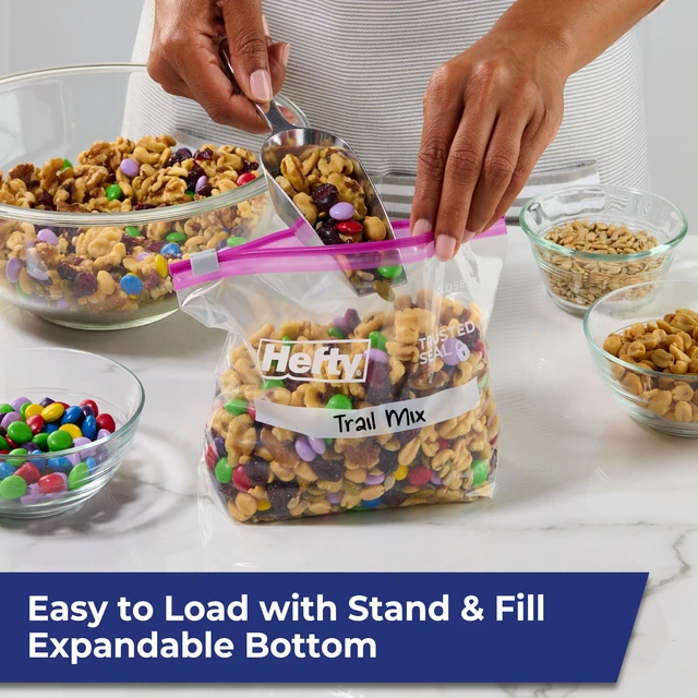 Alt view image 2 of 6 - Hefty Slider Storage Bags, Quart Size, 78 Count