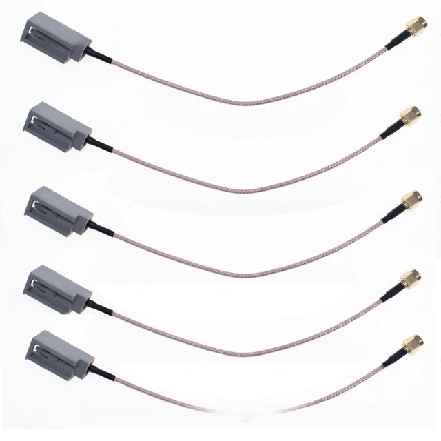 Main image of For Aftermarket Vehicle GSM/GPS/DAB/Radio Car Auto Aerial Antenna Adapter GT5 (Male) Plug To SMA (Male) Plug Cable