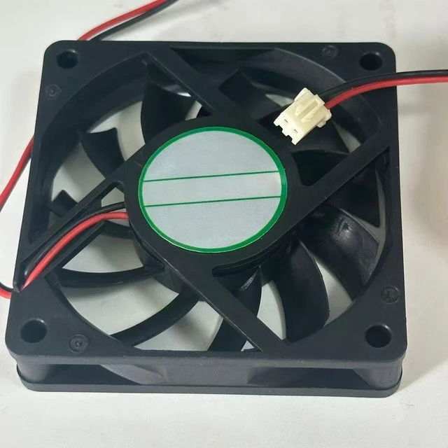 Main image of For DFB701512H DC 12V 4.2W 70x70x15mm 2-wire Server Cooling Fan