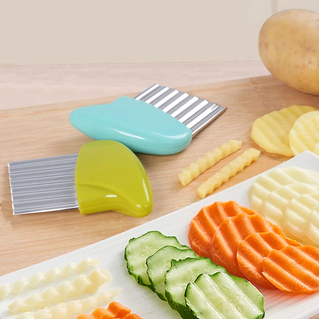 Alt view image 7 of 7 - 2 Pcs Stainless Steel Crinkle Cutter, Green and Blue | Wavy blade design for slicing potatoes, carrots, chips, vegetables, butter, and lettuce; green and blue colors.