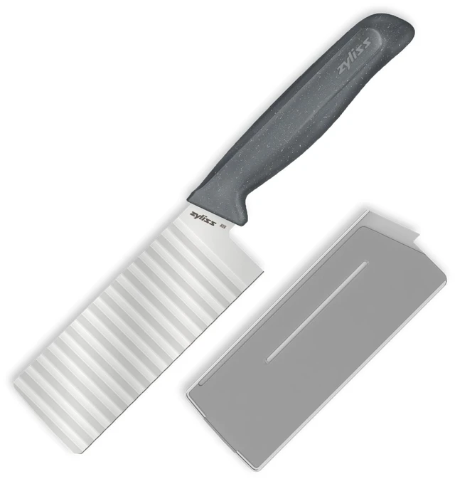 Main image of Crinkle Cut Knife Stainless Steel Wavy Blade for Crinkle Cut French Fries, Vegetables & Fruit Fun Snack & Garnish Cutter with Wheat Straw Handle, Dishwasher Safe, 5-Year Guarantee 4.5"