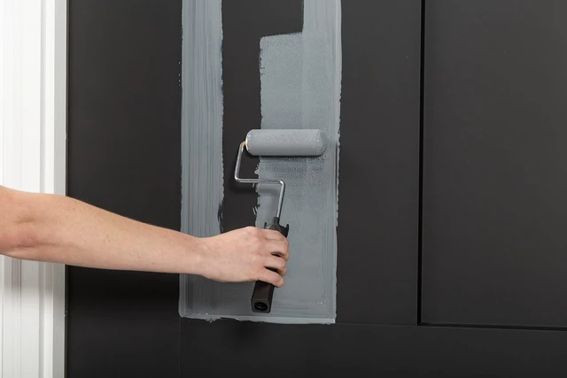 Alt view image 4 of 7 - 369387 Advanced Dry Door & Trim Paint, Quart, Satin Alpine Gray