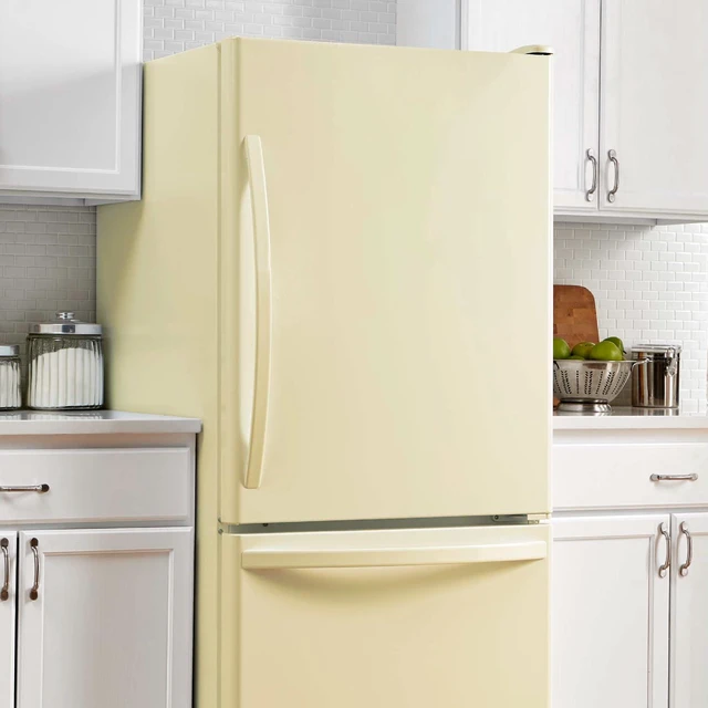 Alt view image 4 of 7 - Appliance Epoxy Biscuit Spray Paint Appliance Refinishing, Washable Finish, Moisture Resistant Coating, Refrigerators, Dishwashers, Cabinets, 12 Oz - Spray Paints