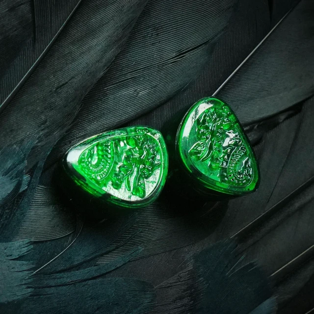 Alt view image 3 of 7 - Wan'er S.G II Emerald Dragon in Ear Monitor, Gaming IEM Earphones, HiFi Wired Earphones with 10mm PET Diaphragm Dynamic Driver, Flat 0.78mm 2-pin Tangle-Free Detachable Cable (3.5mm with Mic)