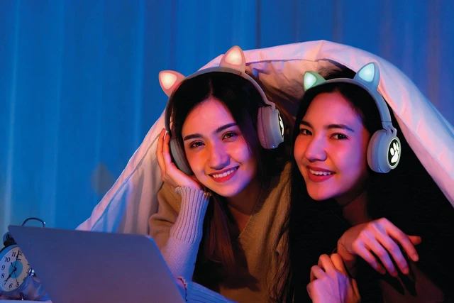 Alt view image 2 of 4 - 2-in-1 Bluetooth Headphones, HPBTKT Wireless & Wired, LED lights, Foldable, Adjustable, Rechargeable