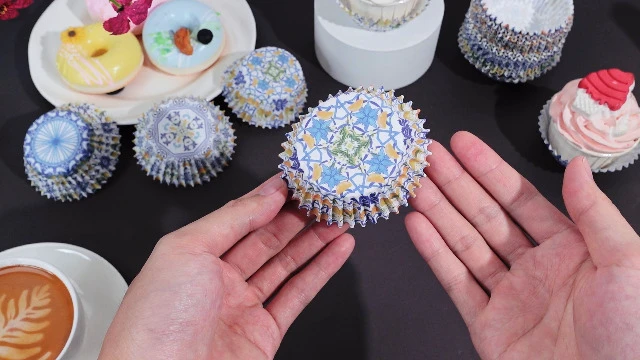 Alt view image 3 of 3 - Funrous 200 Lemon Cupcake Liners, Blue Tile Paper Baking Cups