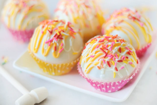 Alt view image 2 of 5 - Polka Dot Standard Baking Cups, Cupcake Liner, 300-Count