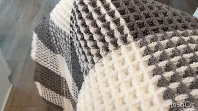 Alt view image 5 of 5 - Checkered Waffle Bath Mat, Super Absorbent Boho Farmhouse Bathroom Rugs Non Slip Washable, Ultra Soft Bath Rugs Mats with Tassels for Bathroom Floor, Grey White, 18"x30"