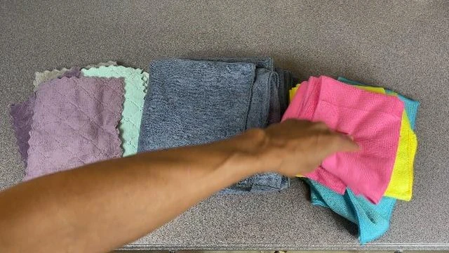 Alt view image 5 of 5 - 12 Pack Cleaning Cloth Kitchen Cloth, Dish Towels Super Absorbent Coral Velvet Dishtowels, Microfiber Premium Soft Tea Towels, Quick Dry Rags, Multipurpose Reusable Washcloths, Non-Stick Oil Cloths.