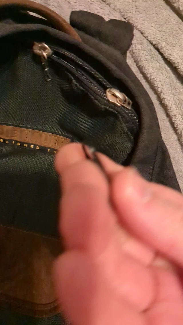 Alt view image 4 of 4 - Deoward Zipper Pull Replacement Metal Zipper Handle Mend Tab Repair (6 PCS)