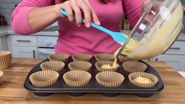 Alt view image 3 of 3 - 500 Count Natural Non-stick Mini Cupcake Liners, Food-grade Parchment Muffin Liners, Greaseproof Baking Cups for Cupcakes, Muffins and Nuts