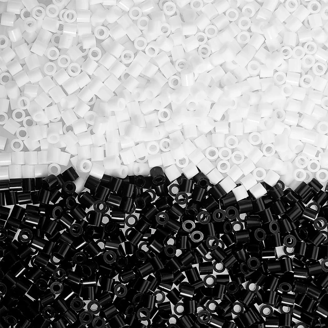 Main image of 2000 Pcs Fuse Beads, Black White Melty Beads 5mm Long Plastic Fuse Bead for Crafts and Arts