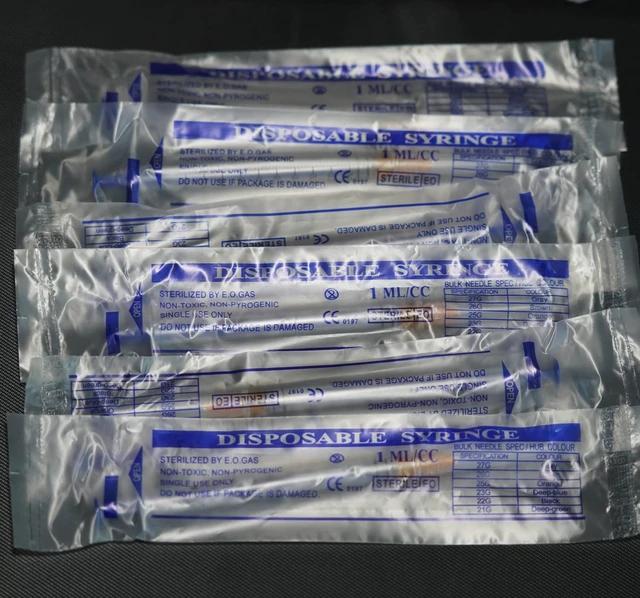 Alt view image 5 of 7 - 100 Pack 1ml 25Ga Plastic Syringe with Measurement for Scientific Labs, Industrial Dispensing Animal and Pet Supplies, Disposable Individually Wrapped (100, 1ml 25Ga)