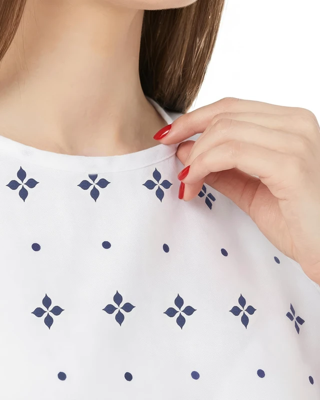 Alt view image 4 of 7 - Unisex Hospital Gowns Back-Tie Patient Gowns Men Women Fits Sizes up to 2XL Multipurpose, Loose-Fit, Lightweight, Comfortable, Soft, Medical & Everyday Utility