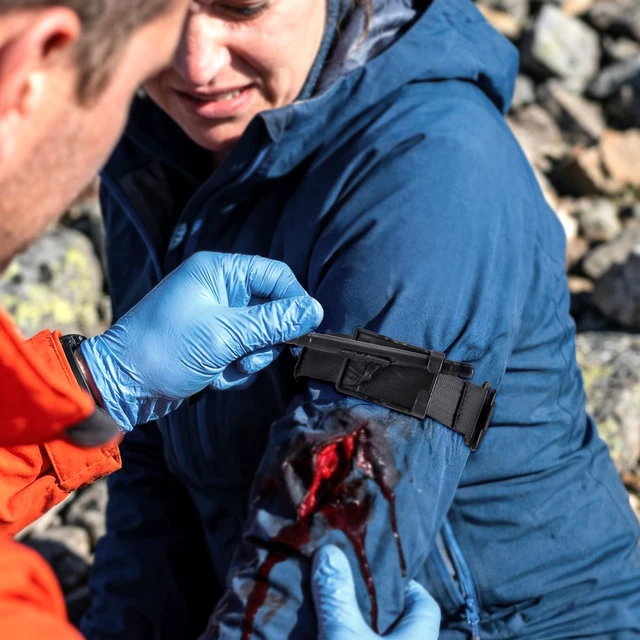 Alt view image 2 of 7 - Qen Tourniquet for Severe Bleeding Control, Gear for First Aid Kits and Tourniquet Kits, Suitable for Emergencies, One-Handed Operation (Black)