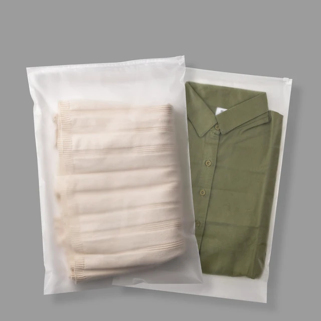 Main image of 14x20 Inch Frosted Clothes Packaging Bags for Shipping 50Pcs No Vent Holes Frosted Zipper Clothing Packaging Bags for Small Business, Clear Apparel Bag for Winter clothes, Blankets, Backpack