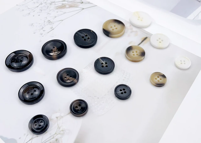 Alt view image 4 of 7 - 110Pcs Mixed Sewing Buttons, 4-Hole Craft Round Blazer Buttons, 5 Color 3 Size(15mm/20mm/25mm),Suitable for Sewing,Clothes,Suit,Coat,Buttons.