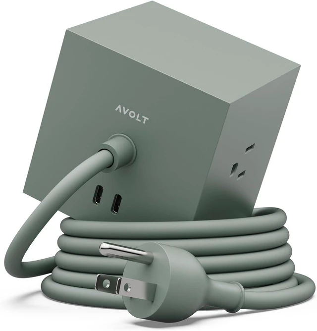 Main image of Square 1 Power Strip with USB-C Fast Charging, Magnetic Cube Extension Cord for Desk (Oak Green, USB C - 5.9ft)